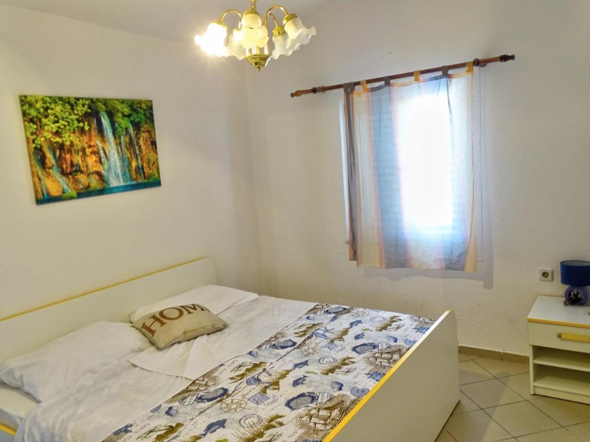 Apartment Daca Vir Exteriér fotografie
