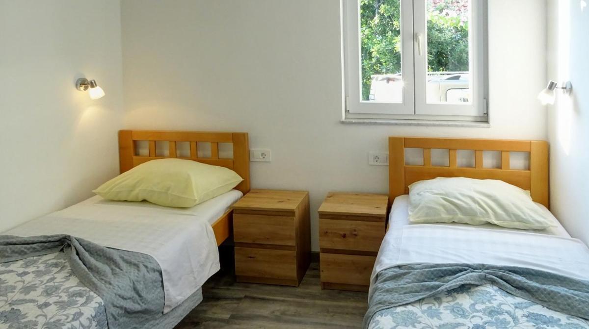 Apartment Daca Vir Exteriér fotografie
